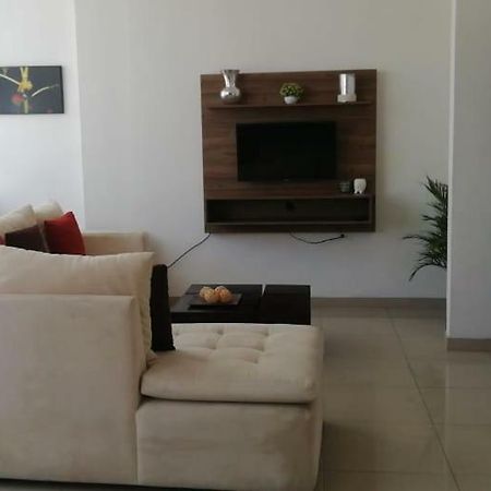 Departamento En El Centro De Manta Apartment Exterior photo